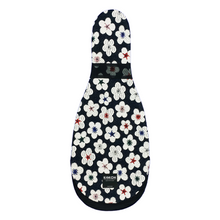Load image into Gallery viewer, "Hana" jacquard violin sleeve
